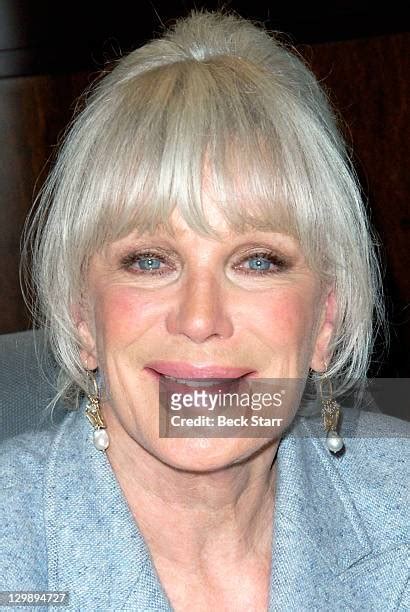 1,851 Actress Linda Evans Stock Photos & High